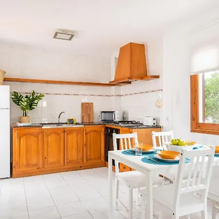 Appartement Ferienwohnung Fuer 4 Personen Ca 60 Qm In Son Carri, Menorca Westkueste Von Menorca